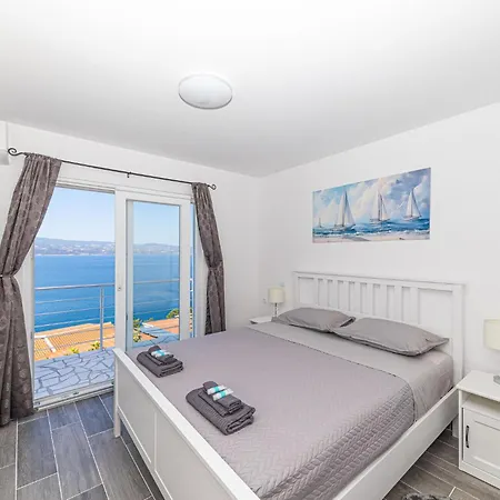2 Bedroom Lovely In * Stanici